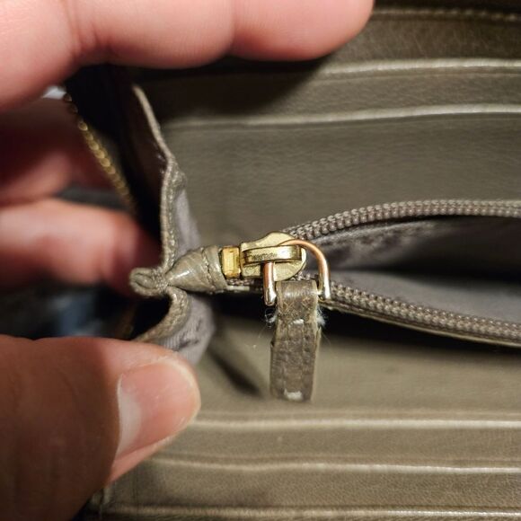 Tory Burch long zip wallet - Picture 13 of 16